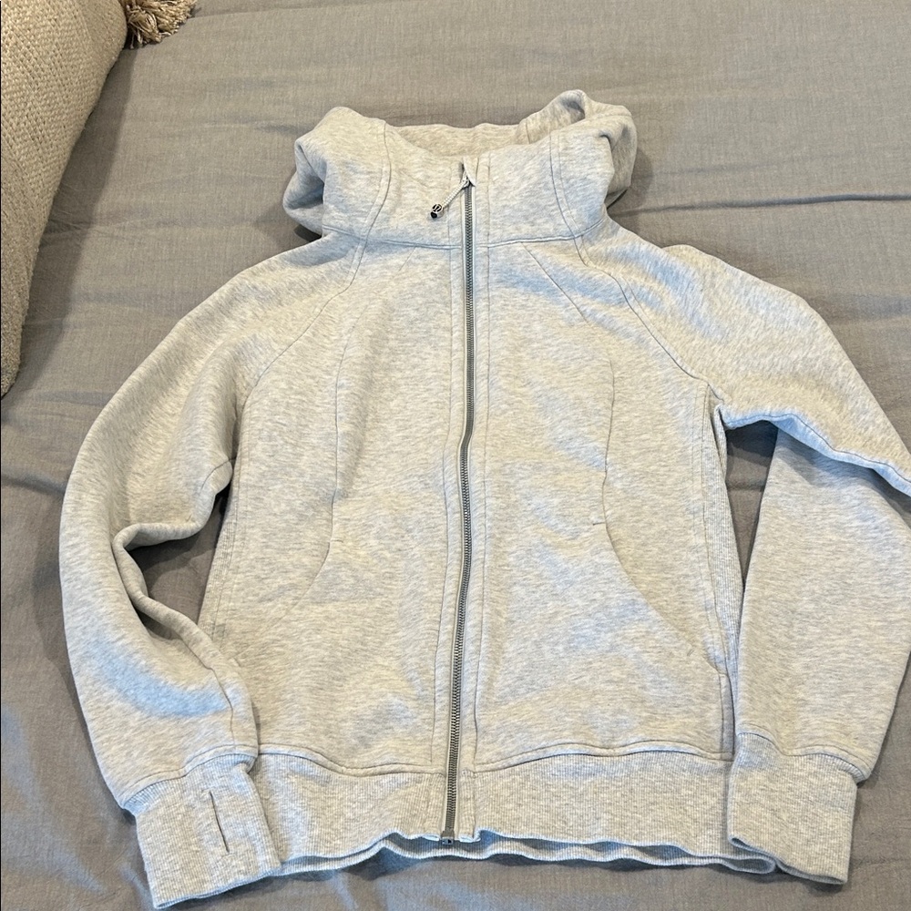 Lululemon women’s full zip scuba hoodie